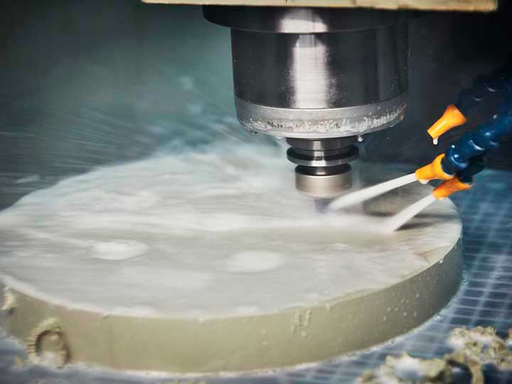 Plastbearbejdning Af Liqtech Plastics